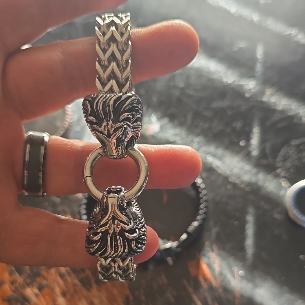 Silver Lion Head Bracelet